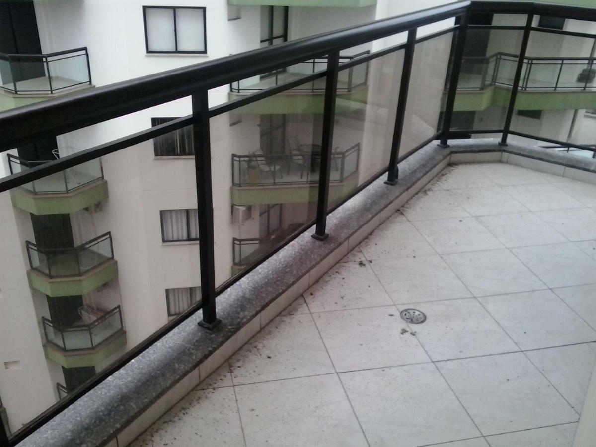 Ferienwohnung Apartamento Enseada, Guaruja, 3 Dorms, 3 Banhs, 8 Pessoas, 250 Metros Da Praia, 2 Sacadas, 2 Vagas De Garagem Exterior foto